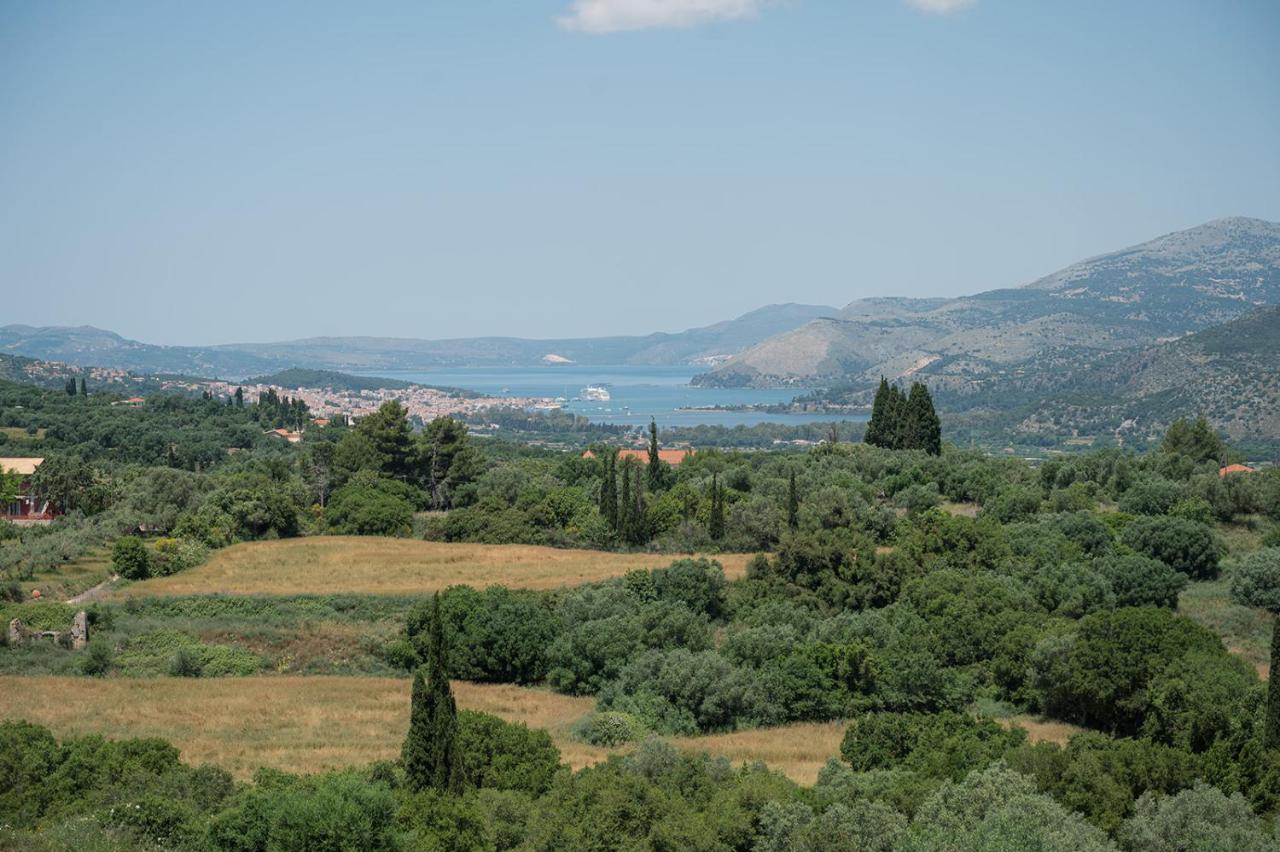 Vasilopoulos Residences - Villa Emelia With Shared Pool Argostoli  Eksteriør bilde