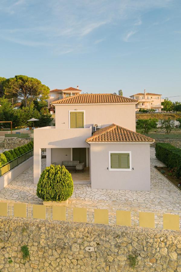 Vasilopoulos Residences - Villa Emelia With Shared Pool Argostoli  Eksteriør bilde