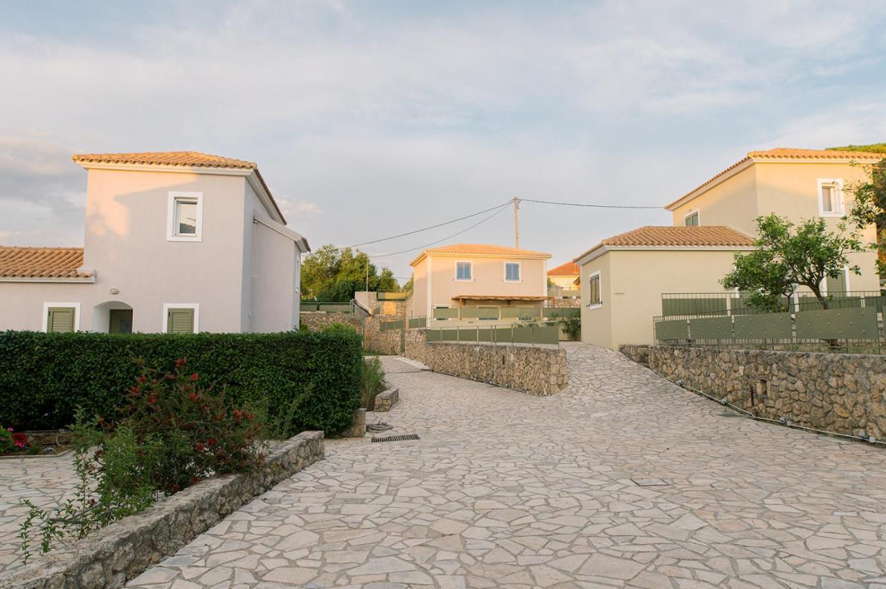 Vasilopoulos Residences - Villa Emelia With Shared Pool Argostoli  Eksteriør bilde